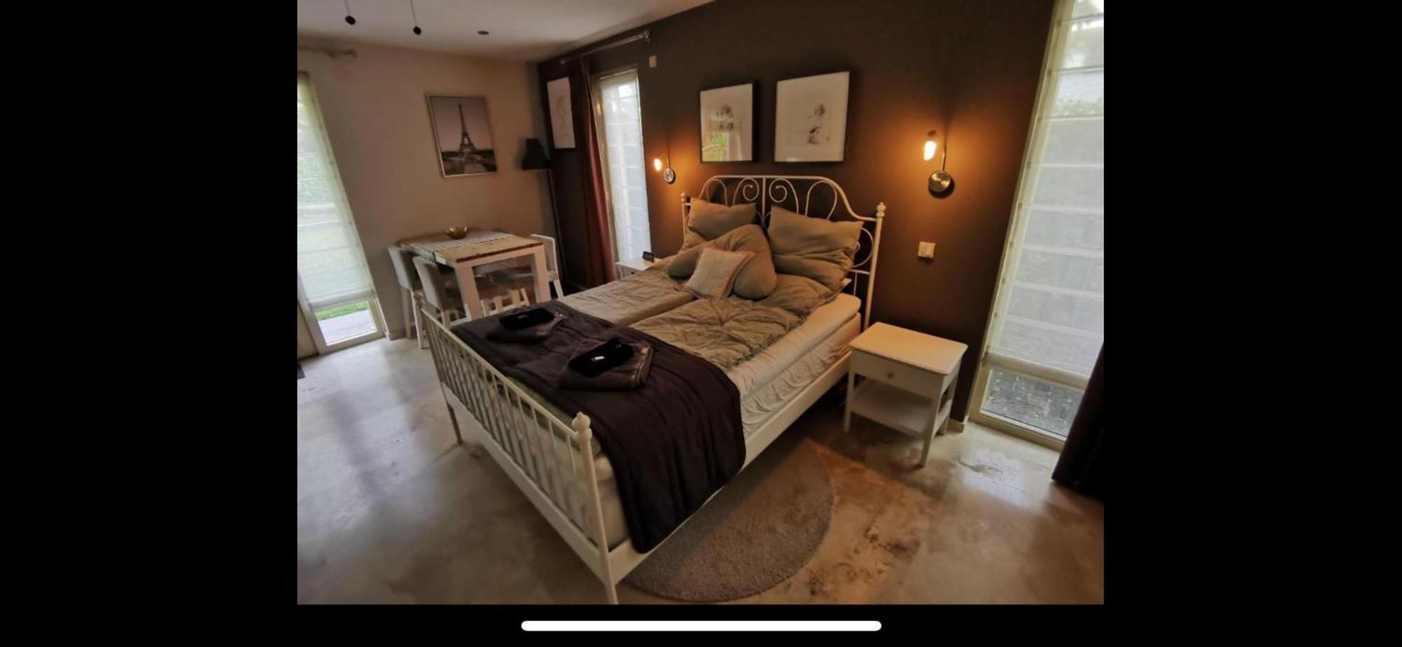 B&B Maison Saint Tropez Eindhoven Værelse billede