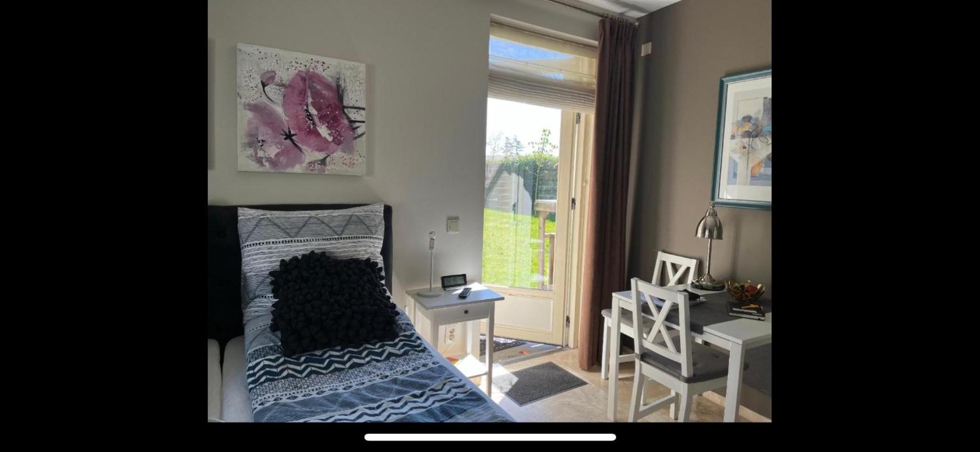 B&B Maison Saint Tropez Eindhoven Værelse billede